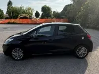 Usata Peugeot 208 Active 82 CV (60 kW) 2016 Bluazzurro Utilitaria