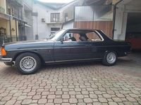 Usata Mercedes 230 109 CV (80 kW) 1978 Blu/azzurro Coupé