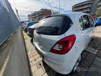 Usata Opel Corsa Cosmo 95 CV (69 kW) 2011 Bianco Berlina