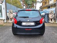 Usata Peugeot 208 Allure 68 CV (50 kW) 2013 Nero Utilitaria