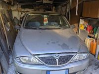 Usata Lancia Ypsilon 60 CV (44 kW) 2001 Grigio Utilitaria