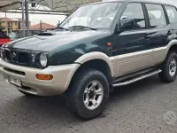 Usata Nissan Terrano 125 CV (91 kW) 1997 Verde SUV