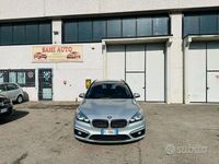 Usata BMW 218 Luxury Line 150 CV (110 kW) 2016 Grigio Station wagon