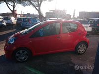 Usata Toyota Aygo 68 CV (50 kW) 2008 Rosso Utilitaria