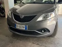 Usata Lancia Ypsilon Gold 69 CV (50 kW) 2017 Bronzo Utilitaria