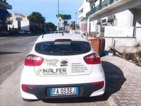 Usado Kia Rio Active 75 HP (55 kW) 2015 Branco Sedan
