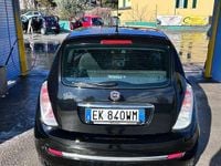 Usata Lancia Ypsilon 75 CV (55 kW) 2011 Nero Utilitaria