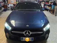 Usata Mercedes A180 116 CV (85 kW) 2019 Blu/azzurro Berlina