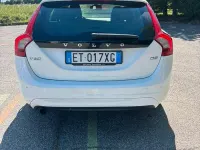 Usata Volvo V60 115 CV (84 kW) 2013 Bianco Station wagon