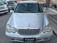 Usata Mercedes C220 Avantgarde 142 CV (104 kW) 2003 Argento Berlina
