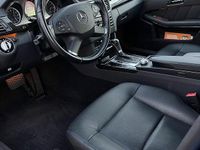 Usata Mercedes E220 170 CV (125 kW) 2009 Blu Berlina