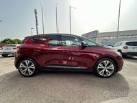 Usata Renault Scénic IV Intens 150 CV (110 kW) 2019 Bordeaux / metallizzato Monovolume