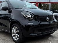 Usata Smart ForFour 71 CV (52 kW) 2016 Nero Utilitaria
