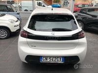 Usata Peugeot 208 Active 102 CV (75 kW) 2023 Bianco Utilitaria
