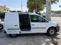 Usata VW Caddy Trendline 75 CV (55 kW) 2011 Bianco Monovolume