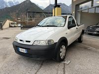 Usata Fiat Strada 80 CV (58 kW) 2003 Bianco Pick-up