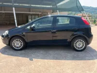 Usata Fiat Punto Lounge 77 CV (56 kW) 2016 Blu/azzurro Utilitaria