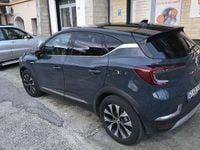 Usata Renault Captur Techno 101 CV (74 kW) 2024 Blu SUV