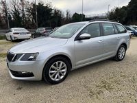 Usata Skoda Octavia Executive 115 CV (84 kW) 2020 Grigio Station wagon