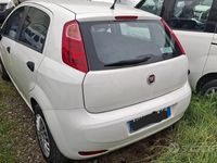 Usata Fiat Grande Punto 75 CV (55 kW) 2014 Bianco Utilitaria
