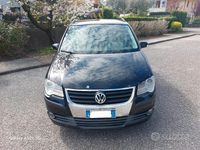Usata VW Touran 105 CV (77 kW) 2009 Nero Monovolume