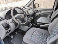 Usata Mercedes Vito 109 CV (80 kW) 2004 Blu/azzurro Furgone