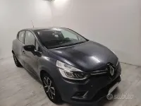Usata Renault Clio IV Business 76 CV (55 kW) 2019 Grigio Berlina