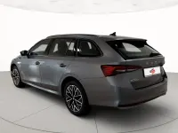 Usata Skoda Octavia Executive 150 CV (110 kW) 2025 Grigio graphite metallizzato Station wagon