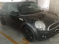 Usata Mini ONE 95 CV (69 kW) 2009 Nero Utilitaria