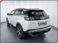 Usata Peugeot 3008 GT 131 CV (96 kW) 2021 Bianco/nero SUV