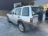 Usata Land Rover Freelander 111 CV (81 kW) 2002 Grigio SUV
