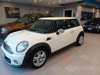 Usata Mini ONE 75 CV (55 kW) 2012 Beige Utilitaria