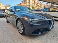 Usata Alfa Romeo Giulia Super 180 CV (132 kW) 2016 Grigio Berlina