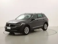 Usata VW Tiguan Life 122 CV (89 kW) 2022 Grigio SUV