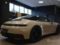 Nouă Porsche 911 541 CP (397 kW) 2026 Gri Cabrio