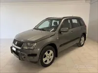 Usata Suzuki Grand Vitara 129 CV (94 kW) 2007 Grigio SUV