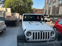 Usata Jeep Wrangler 200 CV (147 kW) 2013 Bianco SUV