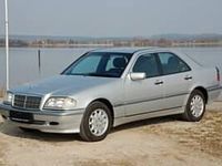 Usata Mercedes C200 192 CV (141 kW) 1997 Argento Berlina