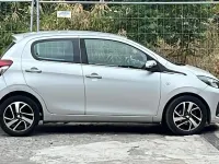 Usata Peugeot 108 69 CV (50 kW) 2016 Grigio Utilitaria
