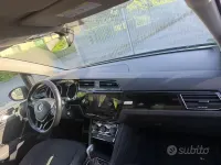 Usata VW Touran 109 CV (80 kW) 2017 Marrone Monovolume