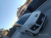 Usata Peugeot 3008 Access 116 CV (85 kW) 2013 Bianco Station wagon