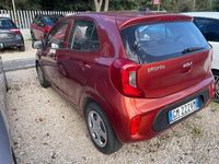 Usata Kia Picanto X-Line 67 CV (49 kW) 2023 Bianco Utilitaria