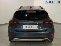 Usata Ford Focus Active 125 CV (91 kW) 2022 Blu/azzurro Berlina