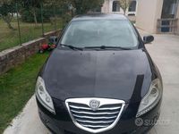 Usata Lancia Delta 120 CV (88 kW) 2009 Utilitaria