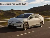 Usata VW ID.7 Pro 88 kW (121 CV) 2024 Argento Utilitaria
