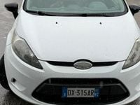 Usata Ford Fiesta 68 CV (50 kW) 2009 Bianco Berlina