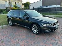 Usata VW Passat 150 CV (110 kW) 2021 Grigio Station wagon