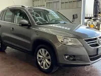 Usata VW Tiguan Sportline 140 CV (102 kW) 2010 Grigio SUV