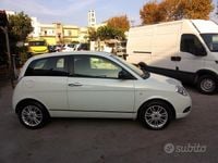 Usata Lancia Ypsilon 75 CV (55 kW) 2012 Bianco Utilitaria