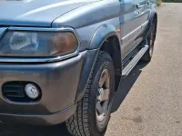 Usata Mitsubishi Pajero 115 CV (84 kW) 2004 Grigio SUV